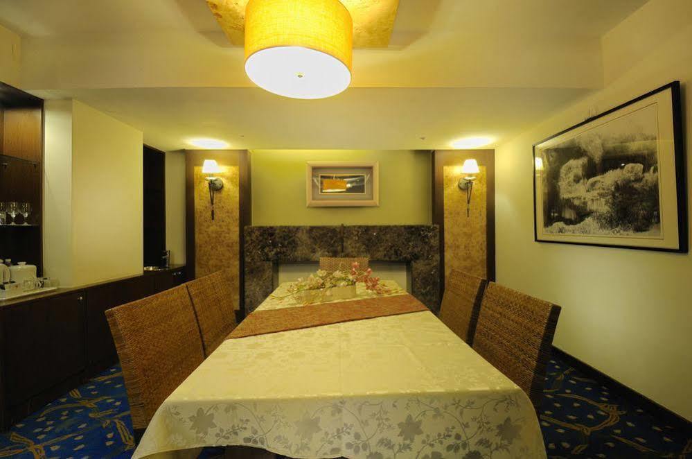 Hoya Resort, Wuling Heping  Exterior photo